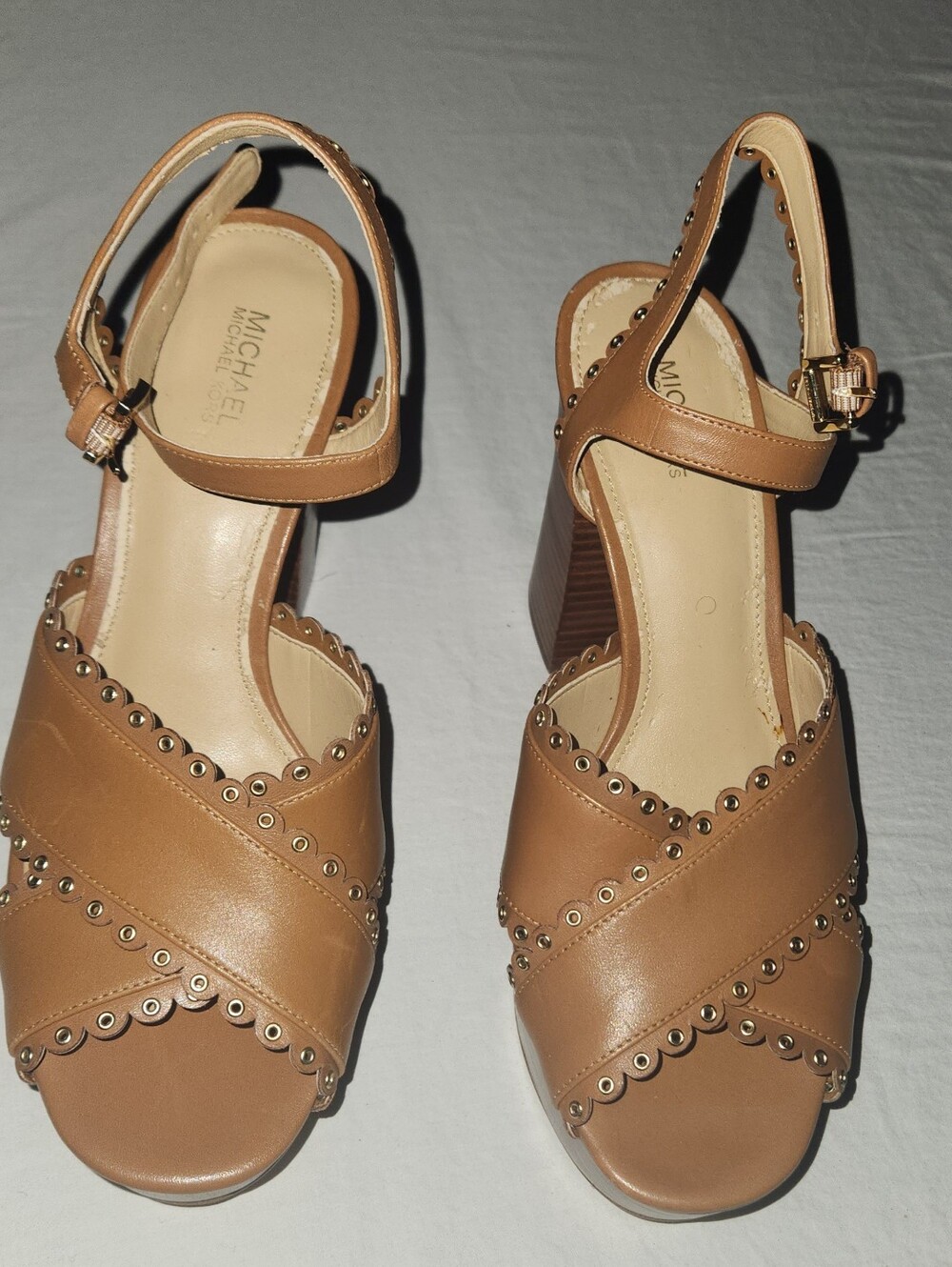 MICHAEL KORS Jessie Studded Tan Brown Leather Sandals Heels Size 8.5 - Picture 3 of 12